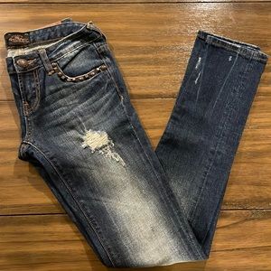 Women’s Express Skinny Jeans. Size 0. Like new condition. Smoke free home.